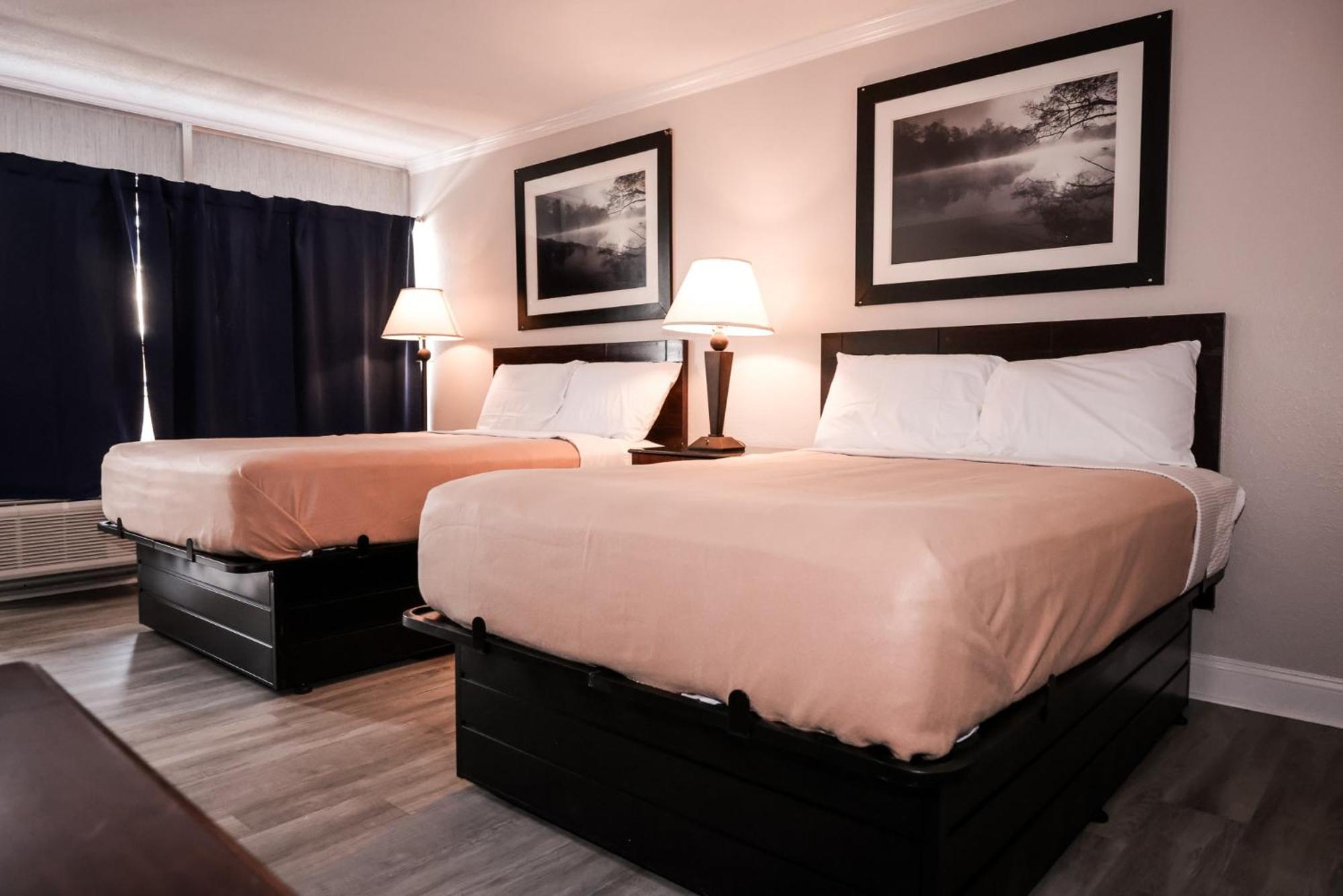 Riverside Inn & Suites By Oyo Danville Ceaser Casino Zewnętrze zdjęcie
